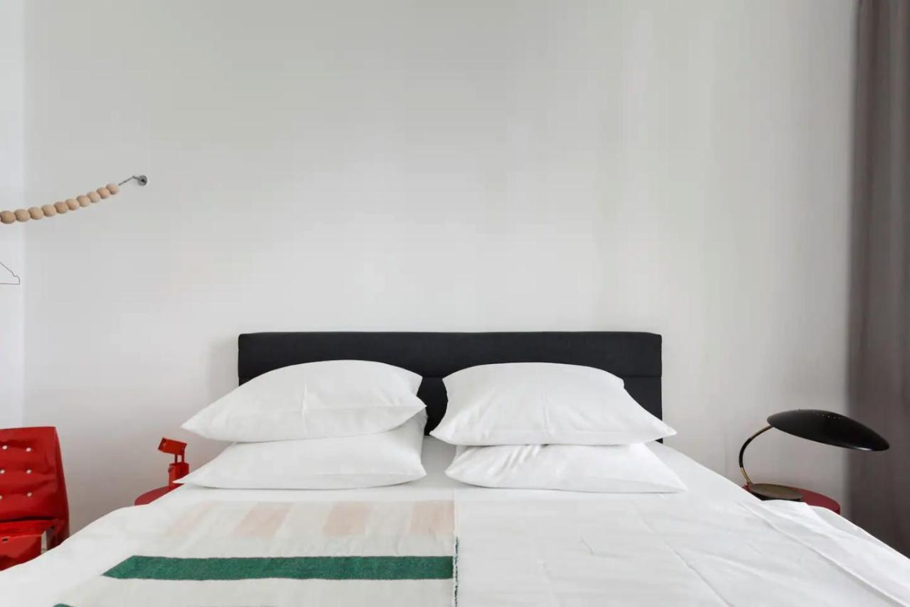 Luxury 2 Bedroom In The Heart Of Mitte, Apartament